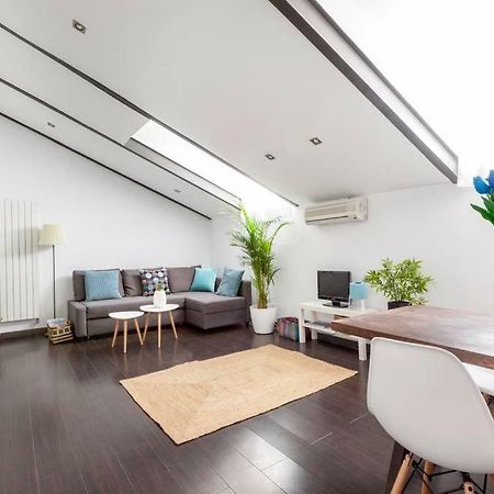 Modern Top Floor Loft At Malasana'S Heart Мадрид Екстер'єр фото